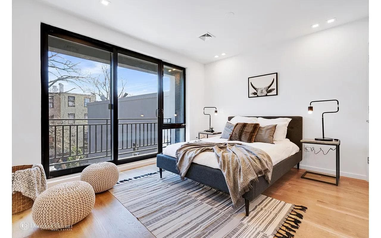 204 Monroe Street - Image 4