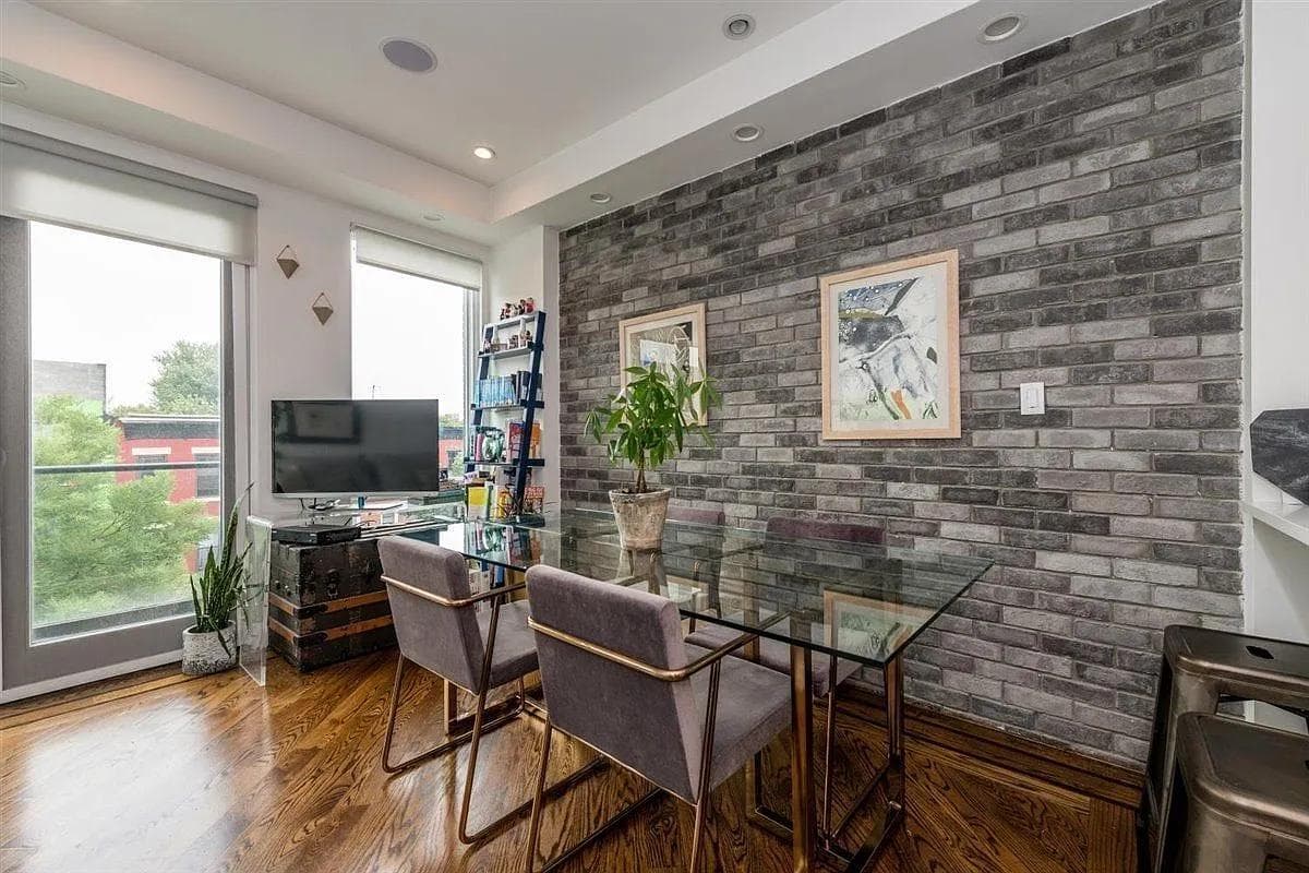 668 Halsey Street - Image 2